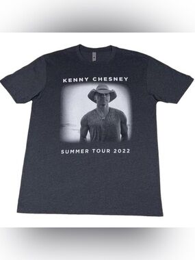 NWOT! Kenny Chesney Here and Now Summer Tour 2022 Grey Men’s T-shirt Size L